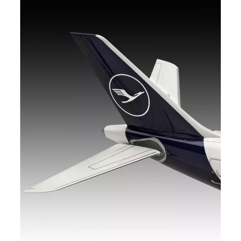 Muovimalli lentokone REVELL Airbus A330-300 Lufthansa mittakaava 1:144