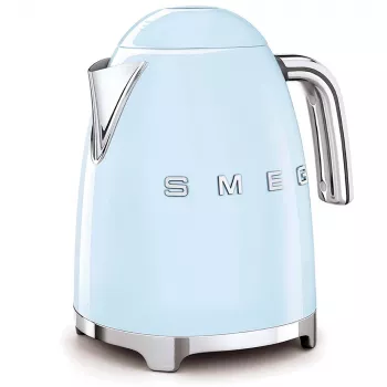 SMEG pastellinsininen vedenkeitin KLF03PBEU
