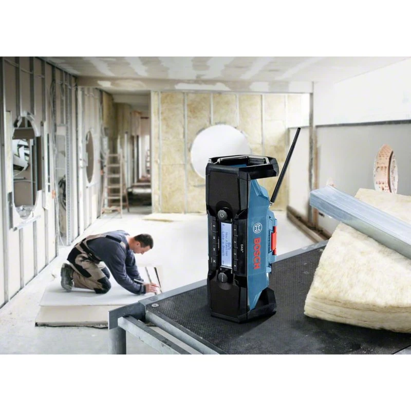 Bosch GPB 18V-2 SC Professional työmaaradio musta, sininen