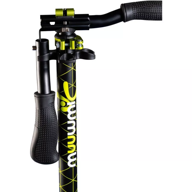Alumiiniskootteri Pro 215 mm (musta/limetti)