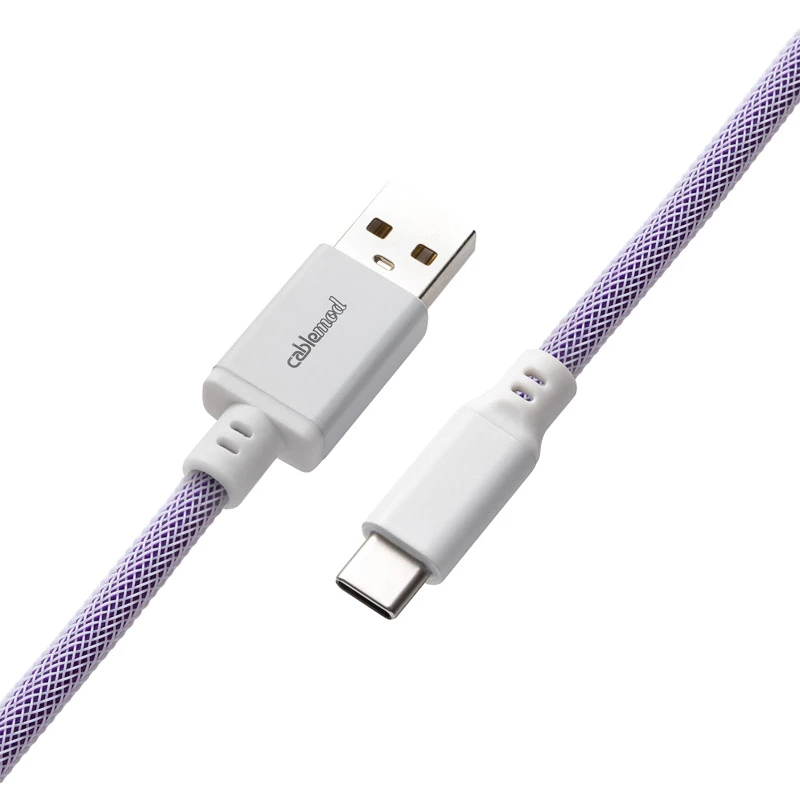 CableMod Classic Coiled CM-CKCA-CW-PW150PW-R spiraalimallinen näppäimistökaapeli, USB-C – USB-A, 150 cm, Rum Raisin