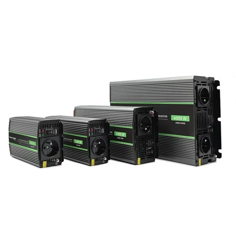 Qoltec Monolith virtasovitin/-muunnin auto 4000 W musta