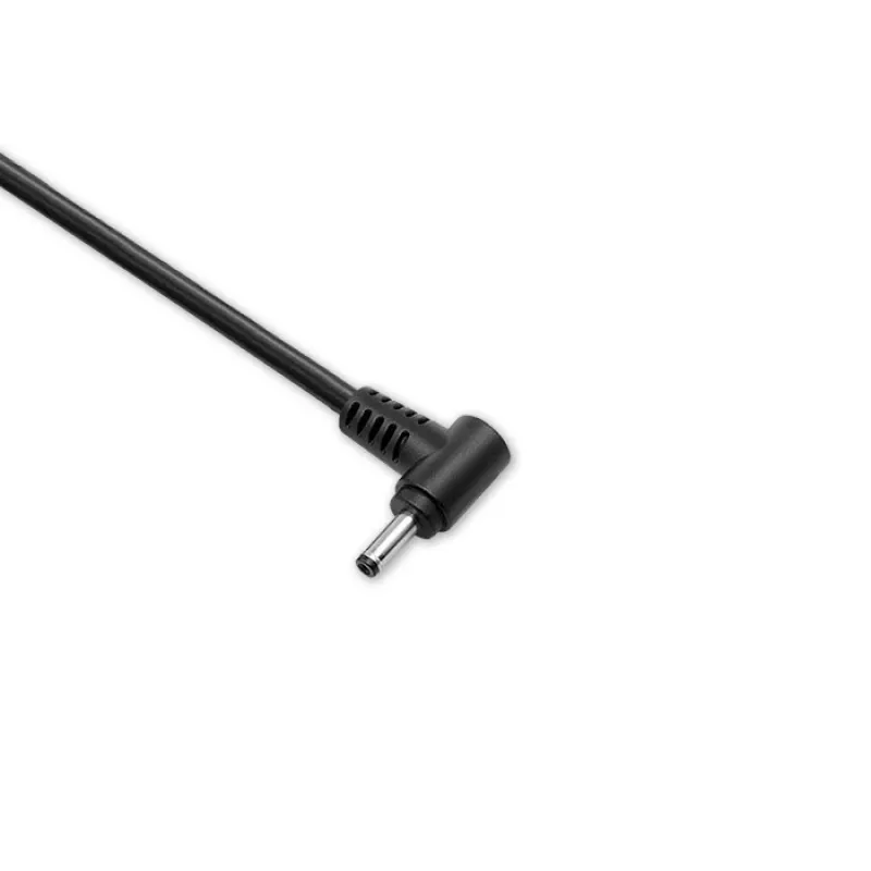 Qoltec virtalähde pistoketyyppi 10,5W 5V 2,1A 3,5*1,35