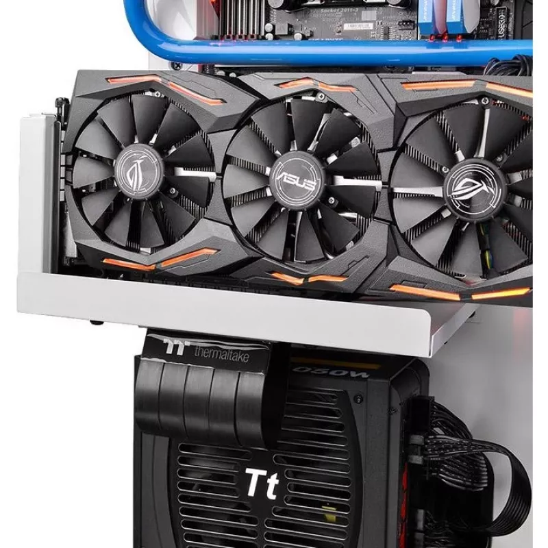 Thermaltake AC-045-CN1OTN-C1 liitäntäkortit/adapteri sisäinen PCIe