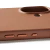 Mujjo Full Leather Case MagSafe -kotelo iPhone 17 ruskea