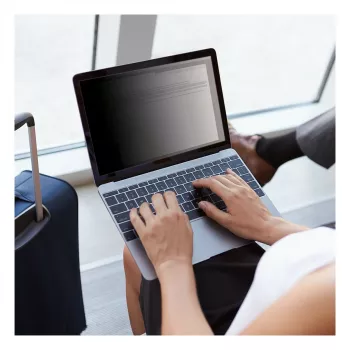Mobilis magneettinen tietosuojasuodatin Surface Laptop 6 13,5'' (016444)