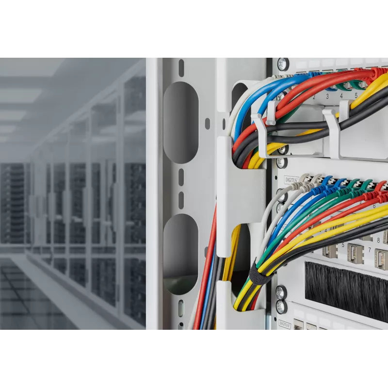 ohut patch-kaapeli DIGITUS CAT6A F-FTP, 7 m, harmaa, RJ-45–RJ-45, 10 Gbit/s