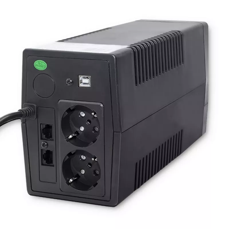 Qoltec Monolith UPS kaksoismuunnos online 0,65 kVA 360 W 2 pistorasiaa