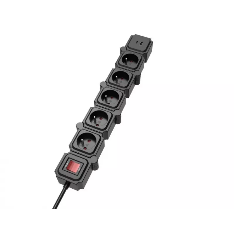 Jatkojohto TB Energy Power Strip 1,5 m — 1,5 m kaapeli, useita pistorasioita