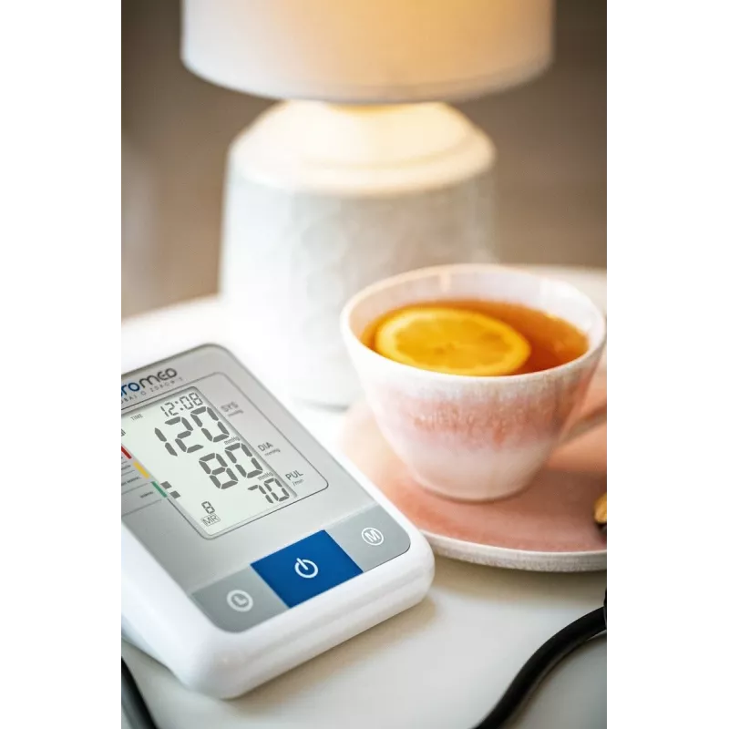 Oromed ORO-N1 Basic automaattinen olkavarsiverenpainemittari, valkoinen