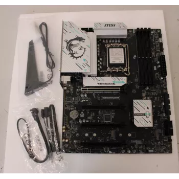Emolevy MSI B860 GAMING PLUS WIFISO — käytetty, kunnostettu, sisäänrakennettu paristo, 3 kuukauden takuu