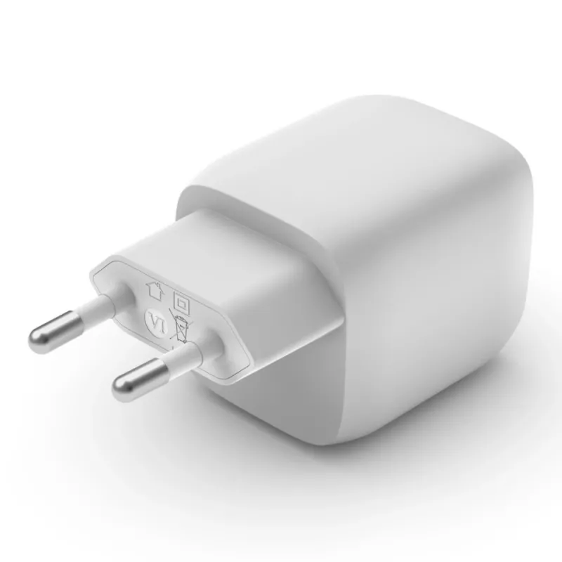 Belkin WCH011vfWH kannettava, älypuhelin, tabletti valkoinen AC pikalataus sisäkäyttöön
