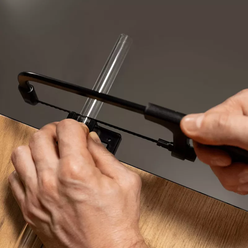 EK Water Blocks EK-Loop Hacksaw -rautasaha, 15 cm, musta