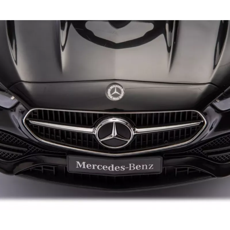 Ajoneuvo Mercedes C-Class S musta