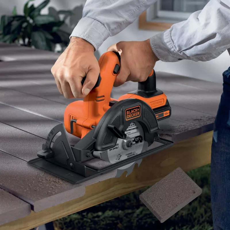 Black & Decker BDCCS18N-XJ 18V akkukäyttöinen käsipyörösaha