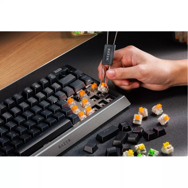 Razer BlackWidow V4 -pelinäppäimistö USB QWERTY US English musta
