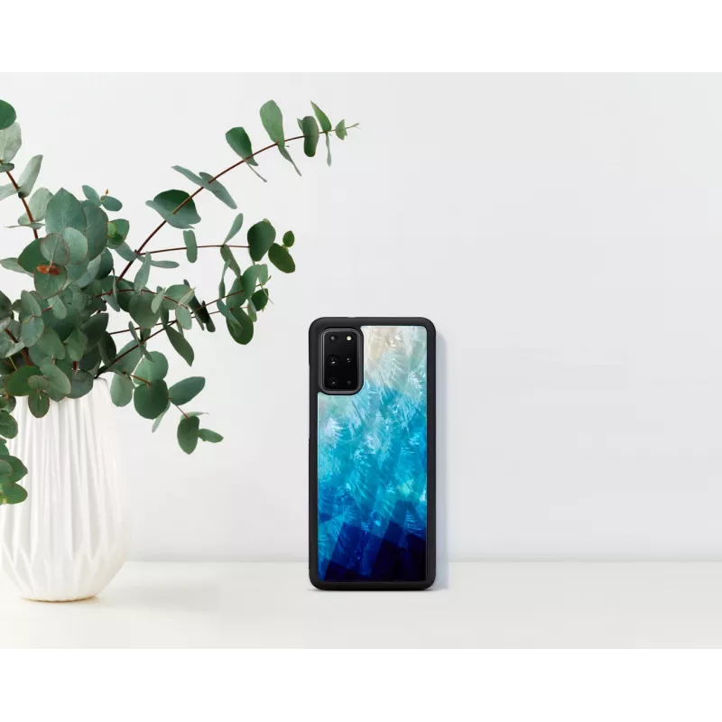 iKins suojakotelo Samsung Galaxy S20+:lle — blue lake musta viimeistely