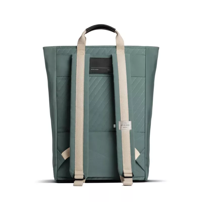 Rento reppu Native Union W.F.A Backpack vihreä 100% kierrätetty PET