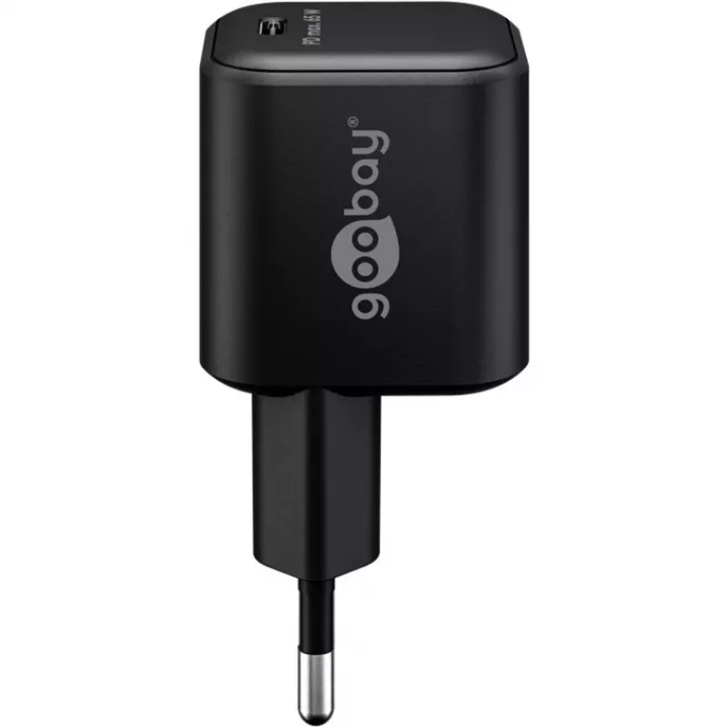 USB-C-lataussarja GOOBAY 74774 – 65 W laturi ja 1 m tekstiilipäällysteinen USB-C-kaapeli