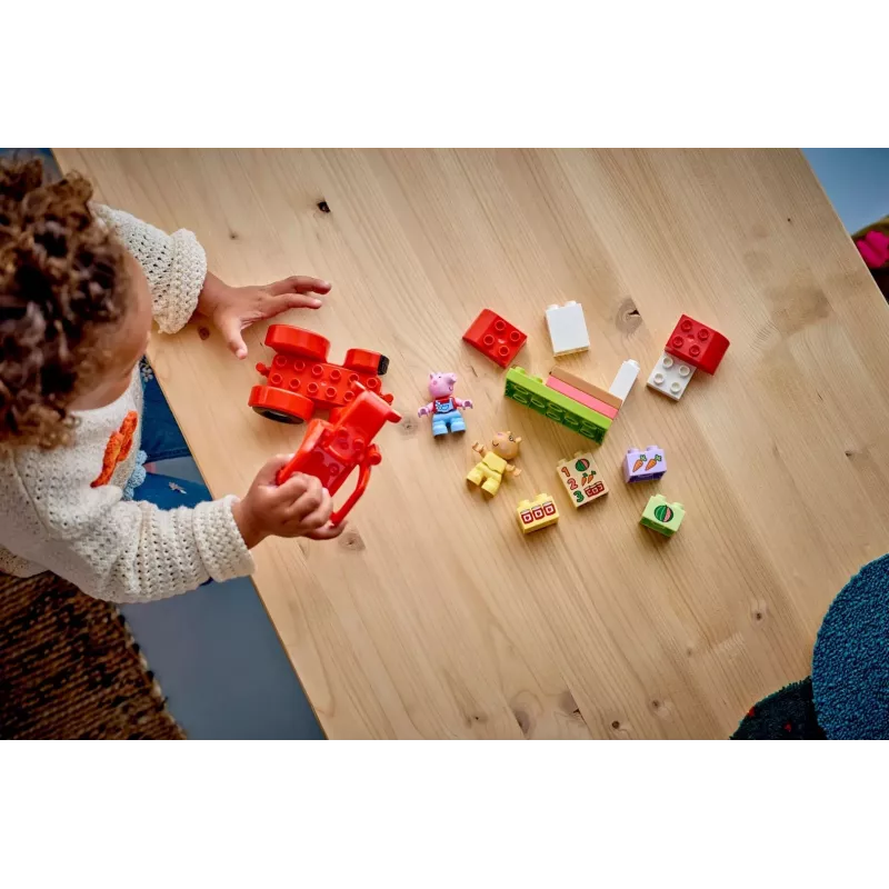 LEGO DUPLO 10468 Peppa Pig traktori ja tori