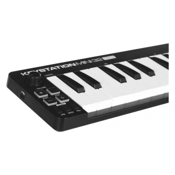 M-AUDIO Keystation Mini 32 MK3 MIDI-kosketinsoitin 32 kosketinta USB musta, valkoinen