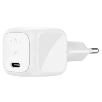 Belkin BoostCharge kannettava, älypuhelin, tabletti valkoinen AC pikalataus sisätiloihin