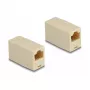 DeLOCK sovitin RJ45-liitäntä RJ45-liitäntään UTP beige liitäntä/liitäntä