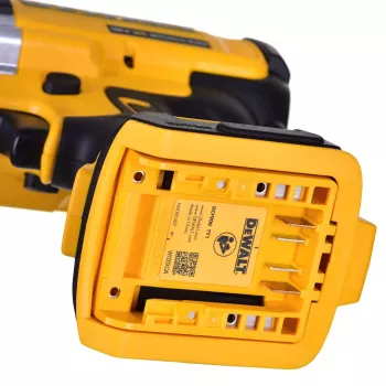 Iskuruuvinväännin Dewalt DCF900N