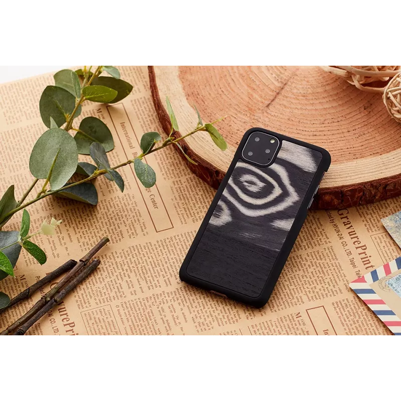 Älypuhelinkotelo man and wood iPhone 11 Pro – leopard musta suojakotelo