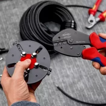Puristustyökalu Knipex 97 33 03 MultiCrimp PV-liittimille MC4 ja MC4 EVO2