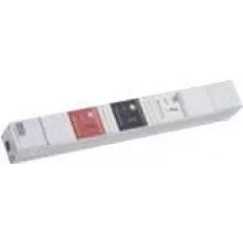 Bachmann Inline PDU Basic - ylijännitesuoja (rack - rack-asennettava) - AC 400 V - 3 vaihetta - 1U - 1,0 m kaapeli (800.2546)