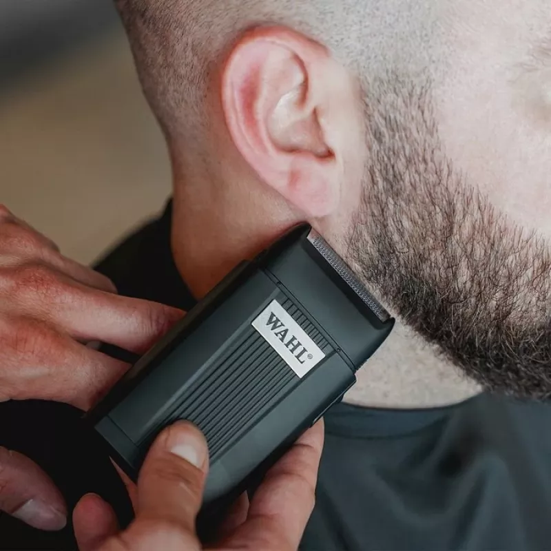 Wahl Super Close 3616-0470 AC/akku musta