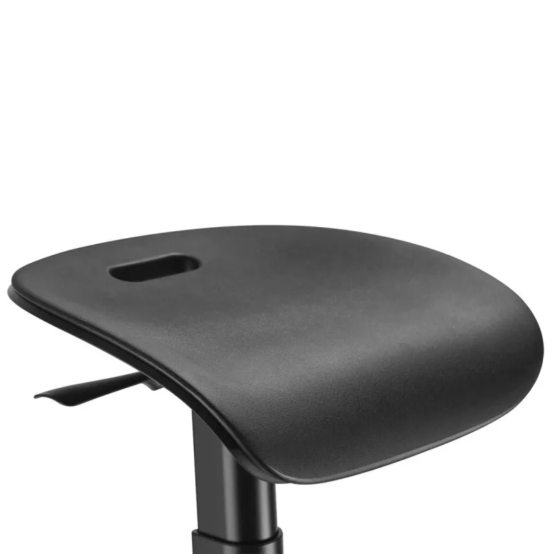 Ergonominen tuoli MACLEAN MC-872 — korkeussäädettävä, keinumekanismilla