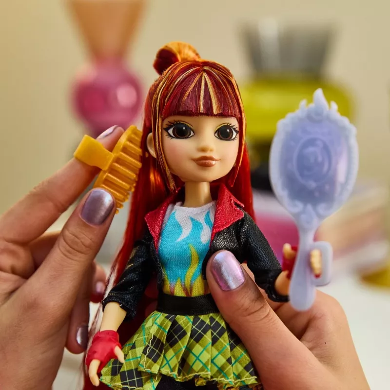 Nukke Unicorn Academy Fashion Valentina