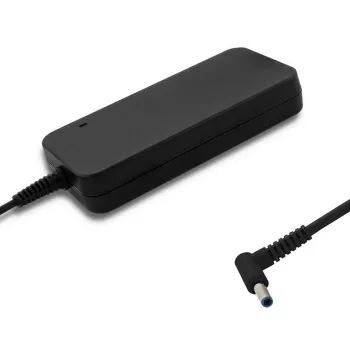 Virtalähde/invertteri Qoltec 51735 150 W musta