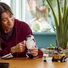 LEGO Disney Pixar 43279 WALL-E ja EVE rakennussarja, 811 osaa, 18+