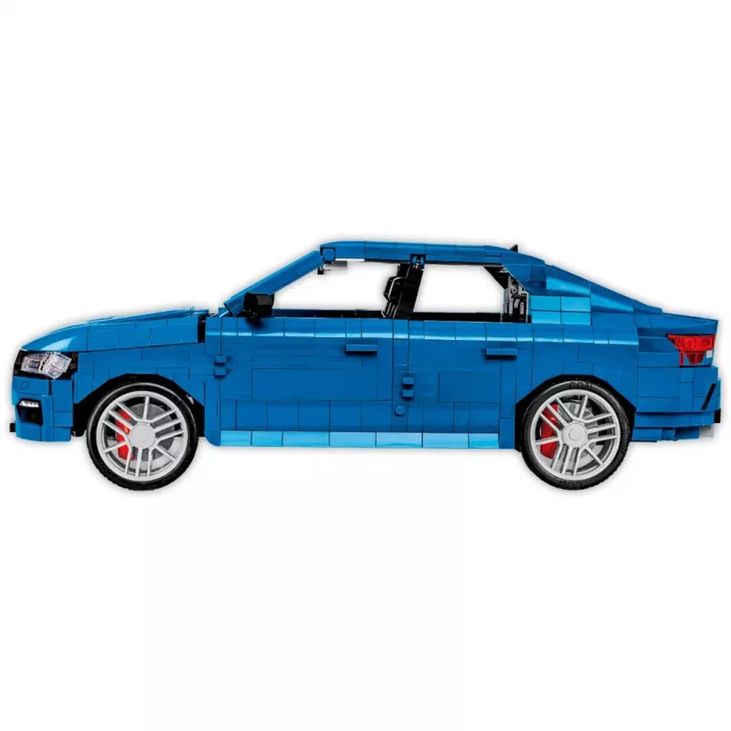Rakennuspalikat Cobi Skoda Octavia RS malli (2405 osaa), 10-vuotiaasta, musta/sininen
