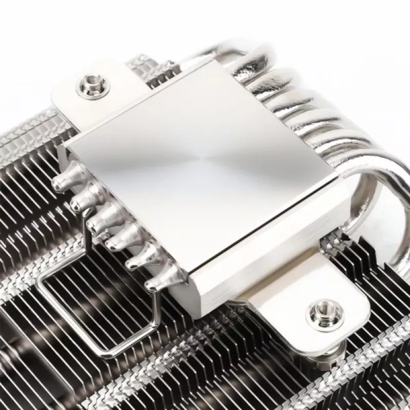 Thermalright AXP120-X67 (120mm) prosessoricooleri