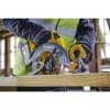 Akkukäyttöinen käsipyörösaha DeWalt DCS578NT — langaton käsipyörösaha, 1 kpl