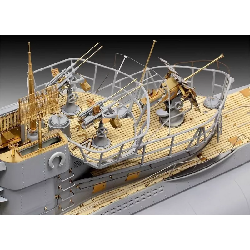 Muovimallirakennussarja REVELL Saksalainen sukellusvene Typ VII C/41 1:72