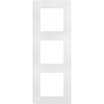 Legrand 665003 kehys vaaka- ja pystyasennukseen