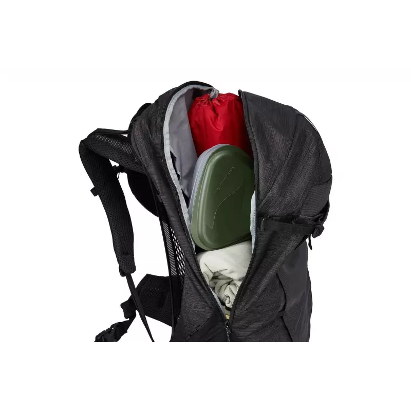 Thule 4503 Topio 30L miesten reppu musta