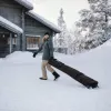 Thule 5176 Roundtrip pyörillä liikkuva lumilautalaukku 165 cm musta