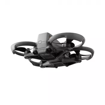 Drooni DJI Avata 2 — enimmäiskantama 13 000 m, enimmäisnopeus 27 m/s, 4 roottoria, musta (ilman laseja tai kauko-ohjainta)