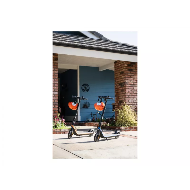 Ninebot by Segway eKickScooter C2 Pro E, musta/sininen | Segway