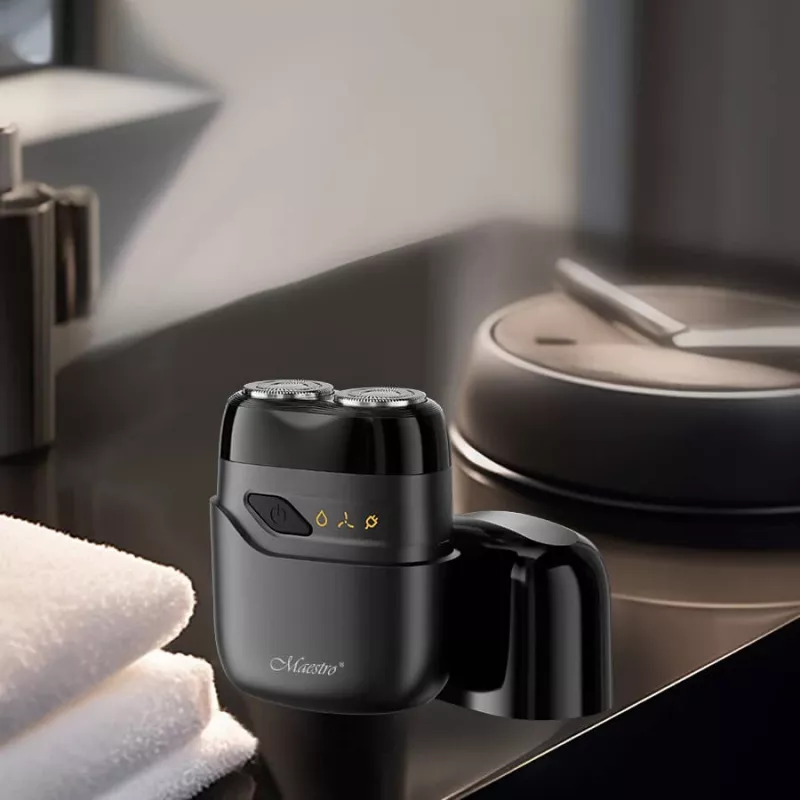 Parranajokone Maestro MR-671 USB matkakompakti muotoilu