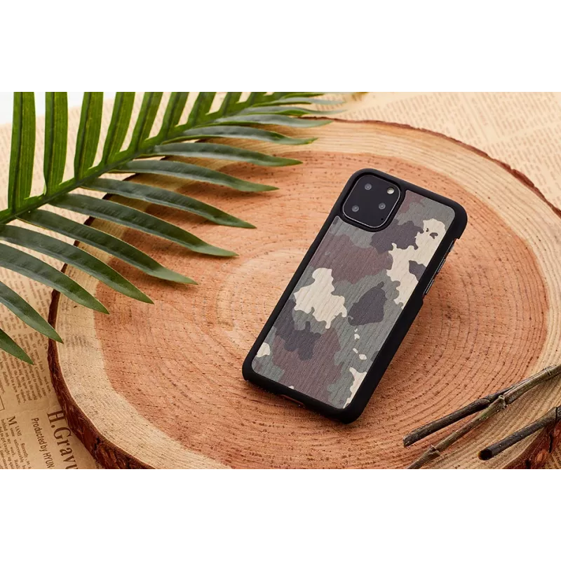 Älypuhelinkotelo man and wood iPhone 11 Pro Maxille — camouflage musta