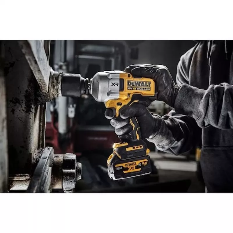 Mutterinväännin/iskuruuvinväännin DeWALT DCF961NT-XJ, 1200 RPM, 2372 N⋅m