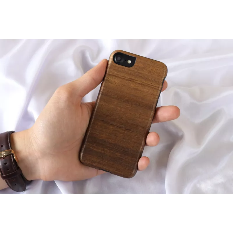 Man&Wood M7010B suojakotelo