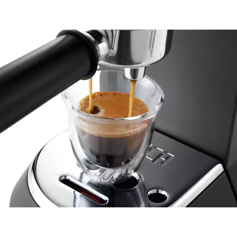 De’Longhi Dedica Style EC 685.BK puoliautomaattinen espressokone 1,1 l